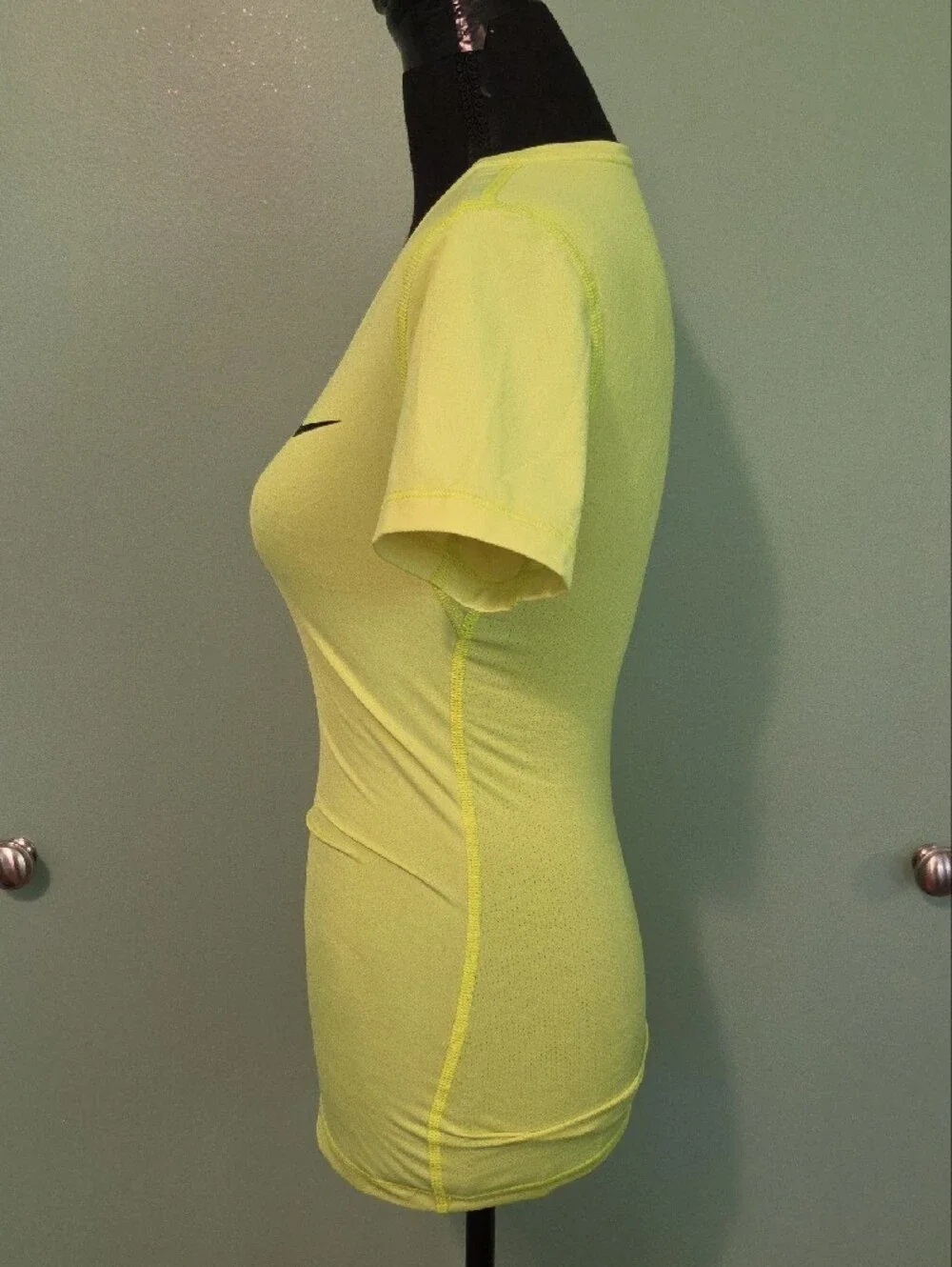 Nike yellow green